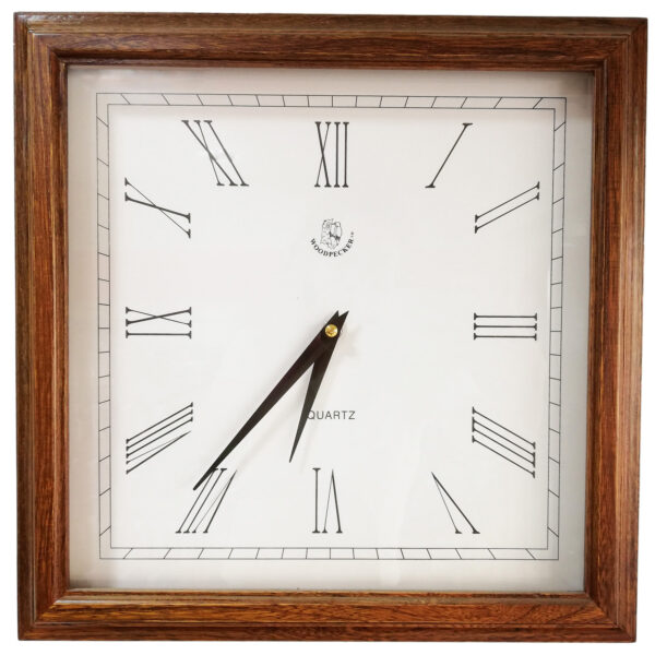 Woodpecker Quartz Analog Round Wall Clock 36 x 36 cm - 7376